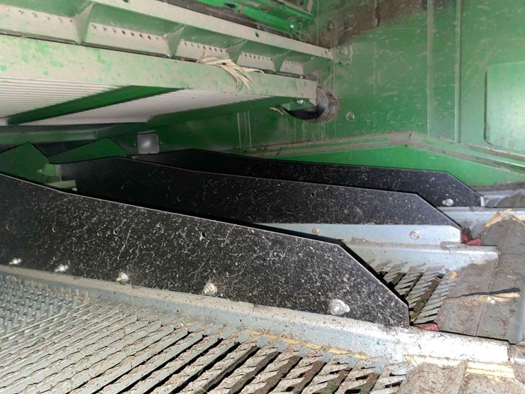 john-deere-s680-image-33