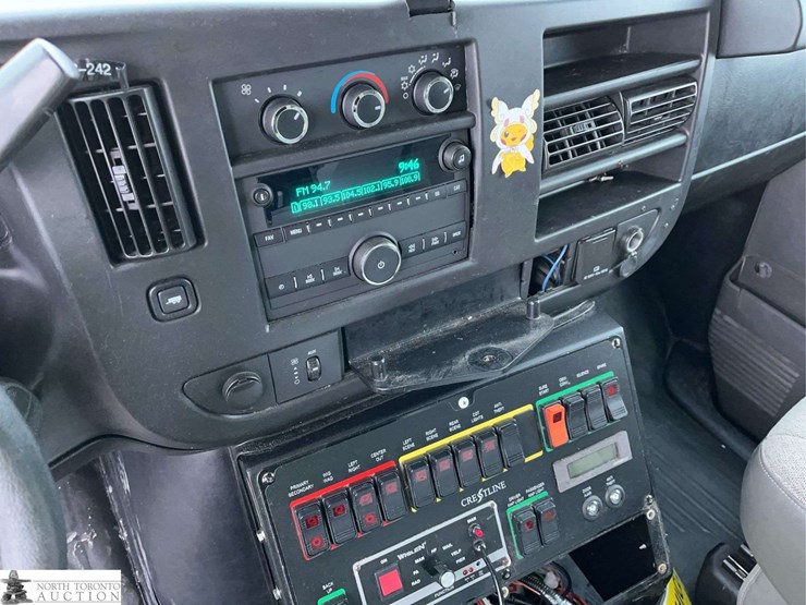 2016-chevrolet-express-g3500-image-20