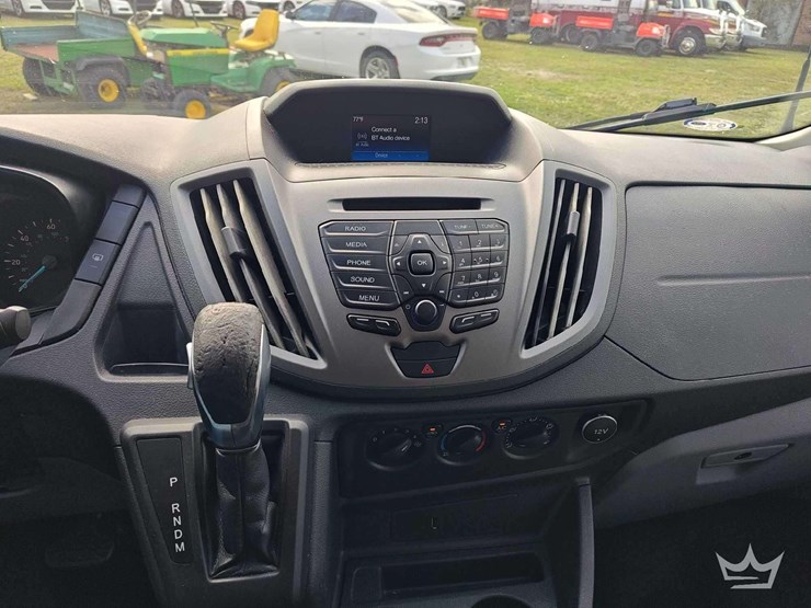 2018-ford-transit-image-10