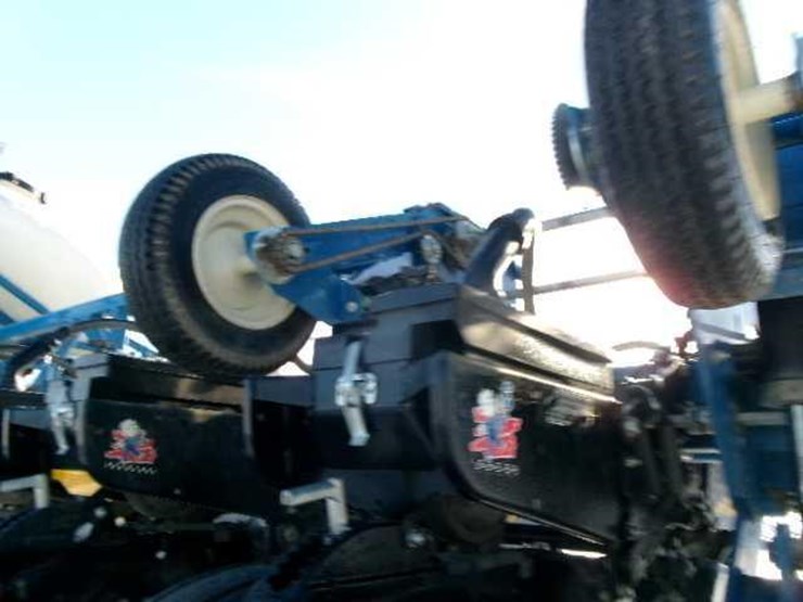 2013-kinze-3600-image-18