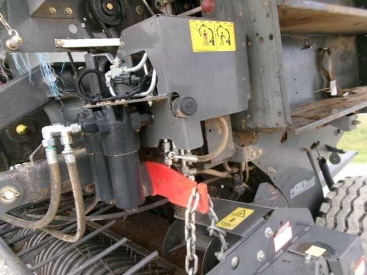 2014-claas-variant-360-image-22