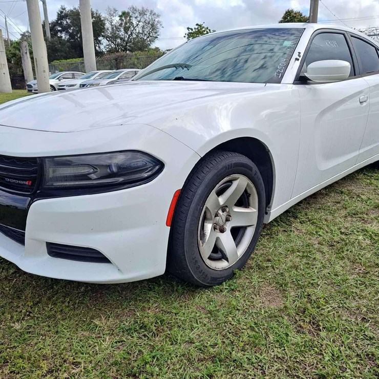 2017 Dodge Charger Sedan