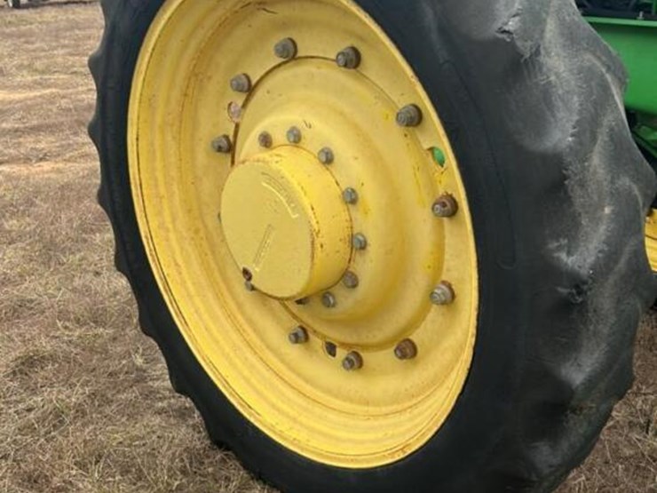 2010-john-deere-7330-image-7