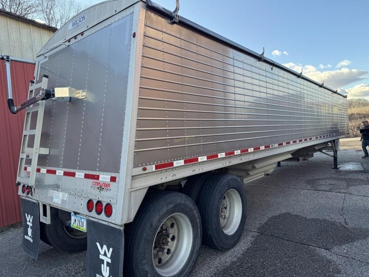 2014-wilson-hopper-bottom-image-9