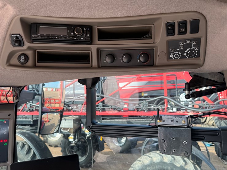 case-ih-145-image-47