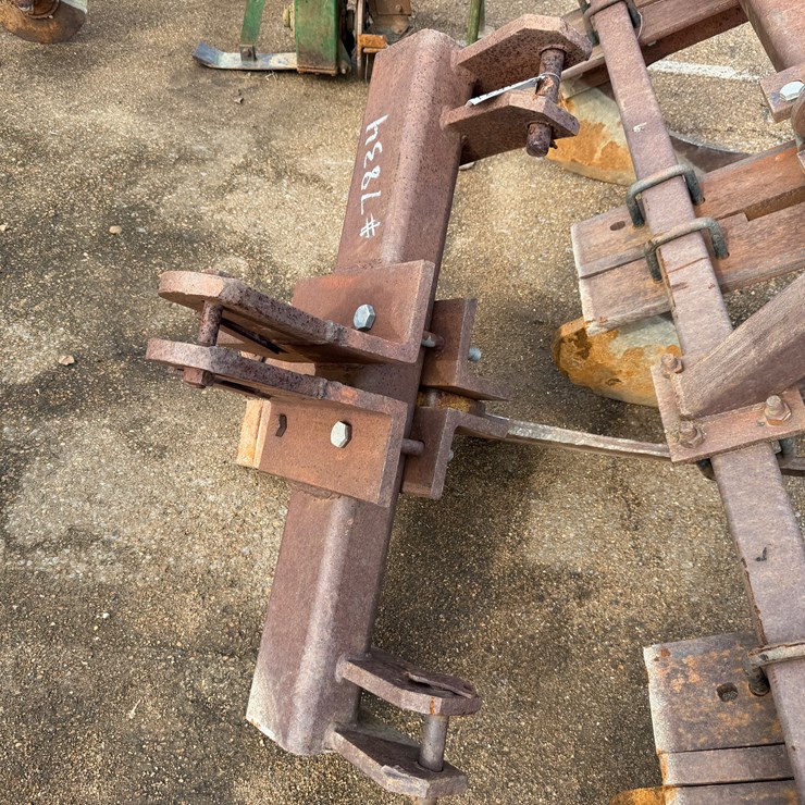 #7834 • 3pt Single Shank Ripper