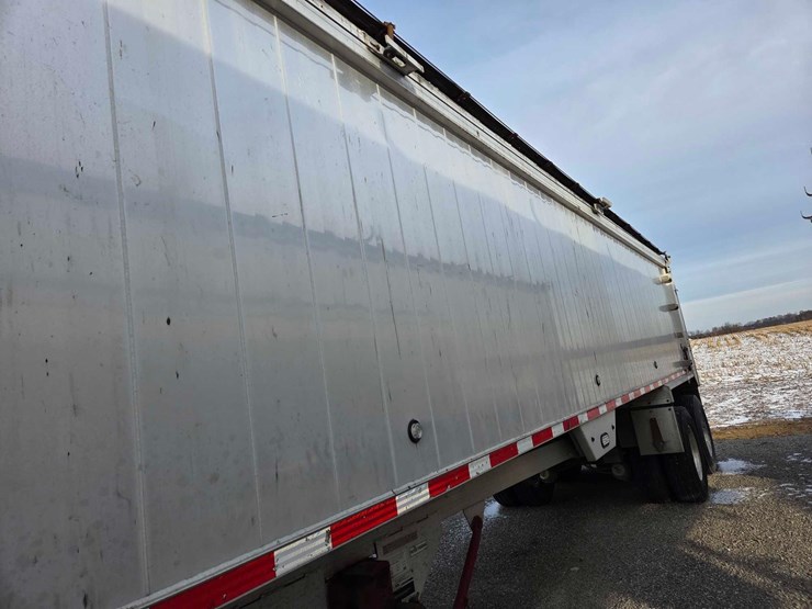 2010-east-genesis-34'x66"x96"-aluminum-frameless-dump-trailer-image-19