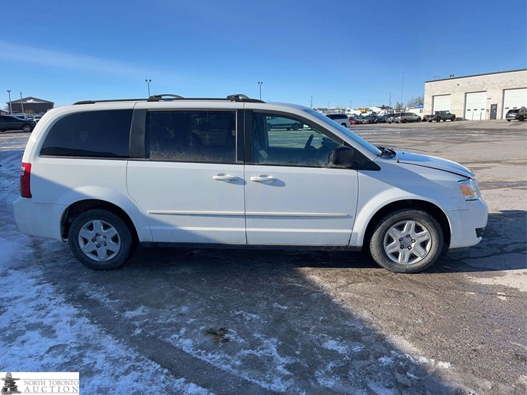 2008-dodge-grand-caravan-se-image-10