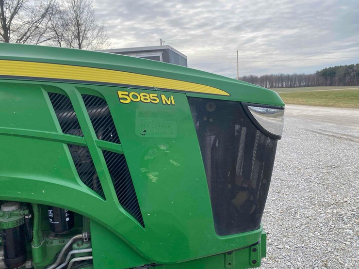 2013-john-deere-5085m-image-20