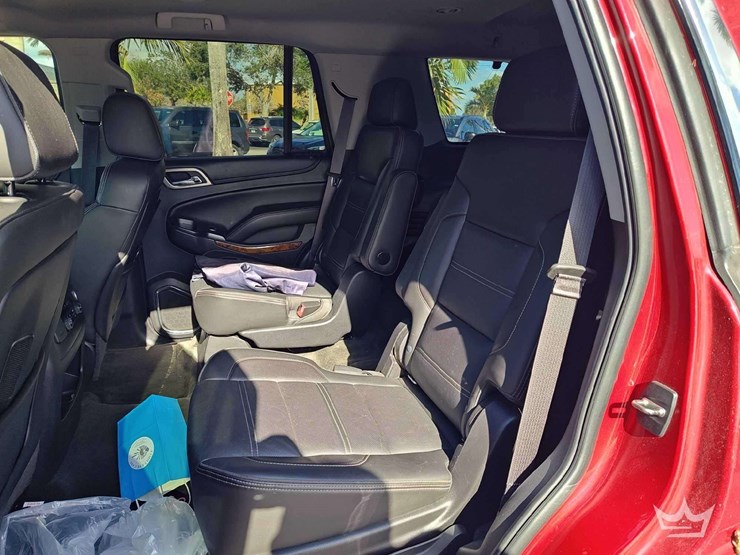 2015-gmc-yukon-denali-image-52