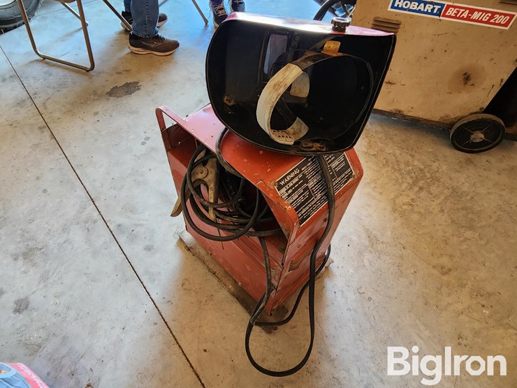 lincoln-electric-ac/dc-225/125-welder-image-5