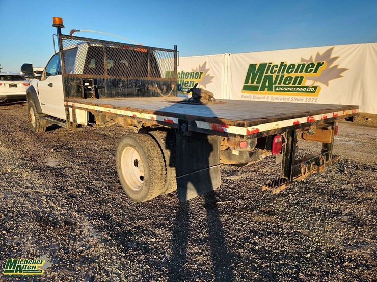 2018-ford-f550-image-3