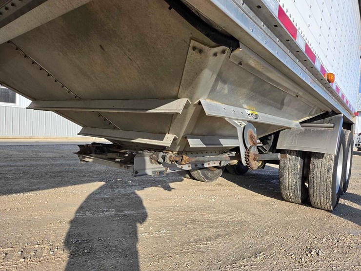 2011-wilson-hopper-bottom-image-18