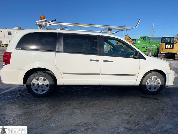 2012-ram-c/v-tradesman-image-7