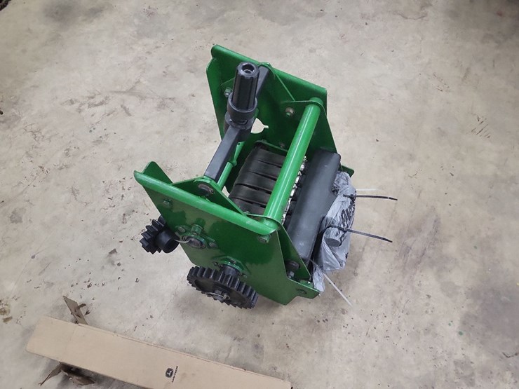 john-deere-1750-image-2