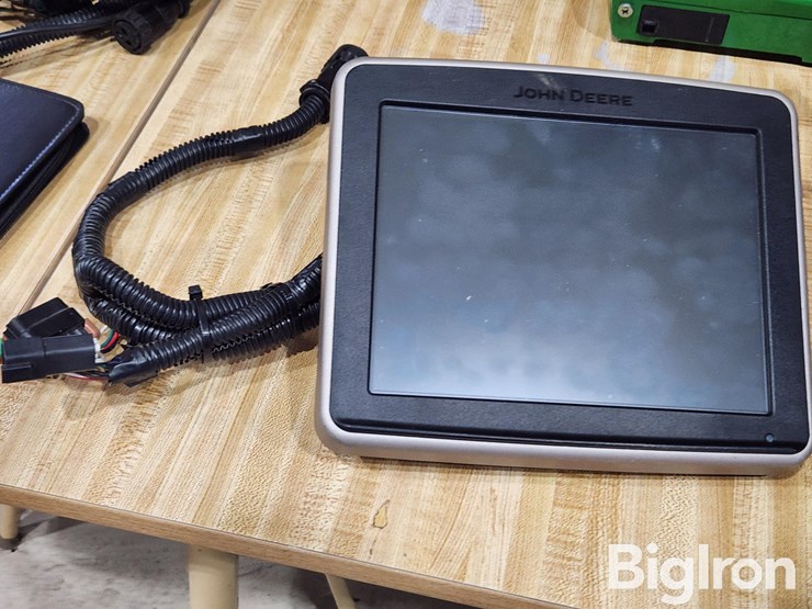 john-deere-2630-display-image-2