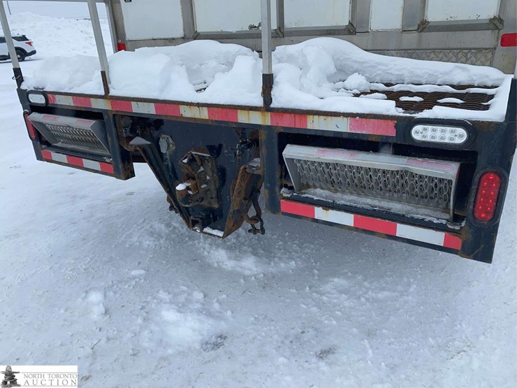 2009-international-durastar-4400-image-51