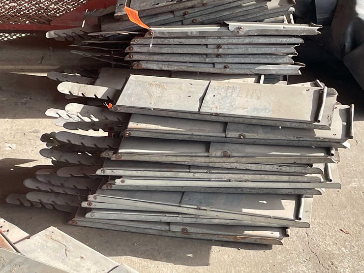 #2798-•-roof-jacks-image-5