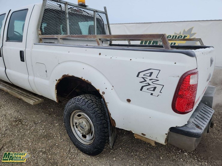 2013-ford-f350-image-34