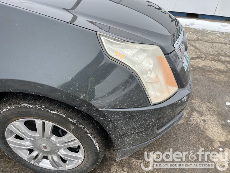 cadillac-srx-image-34