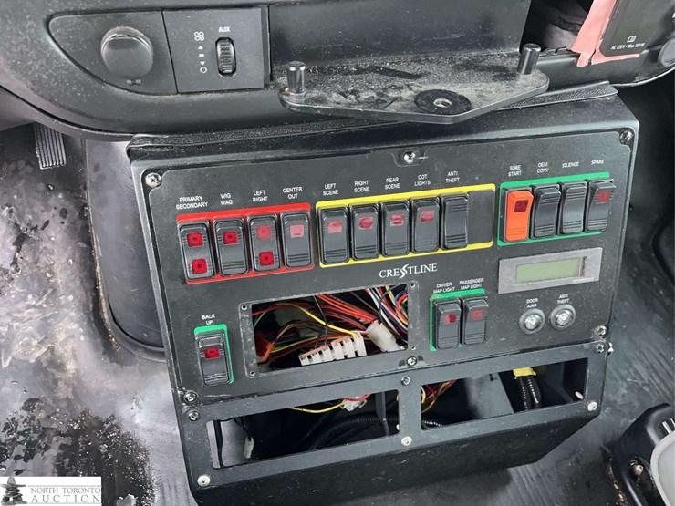 2016-chevrolet-express-g3500-image-25