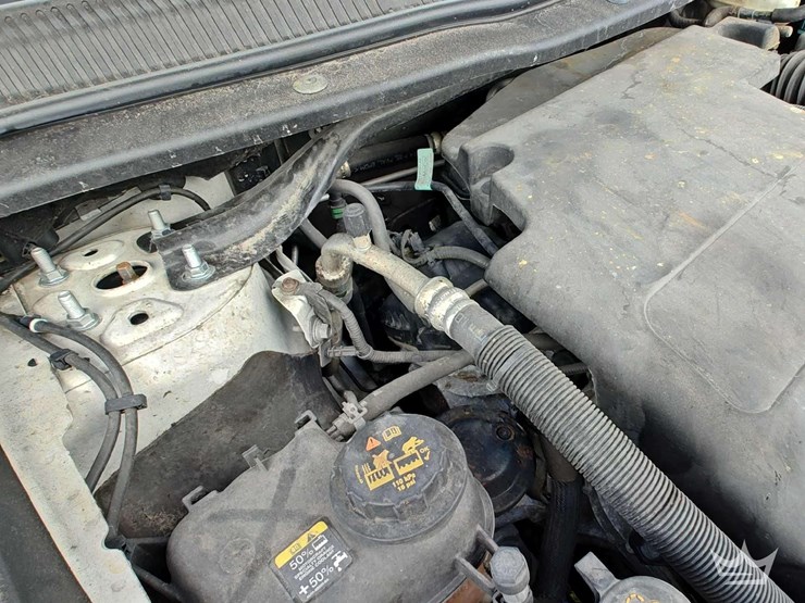 2012-ford-explorer-image-28