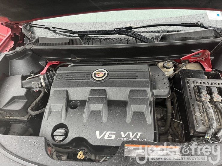 2014-cadillac-srx-image-41