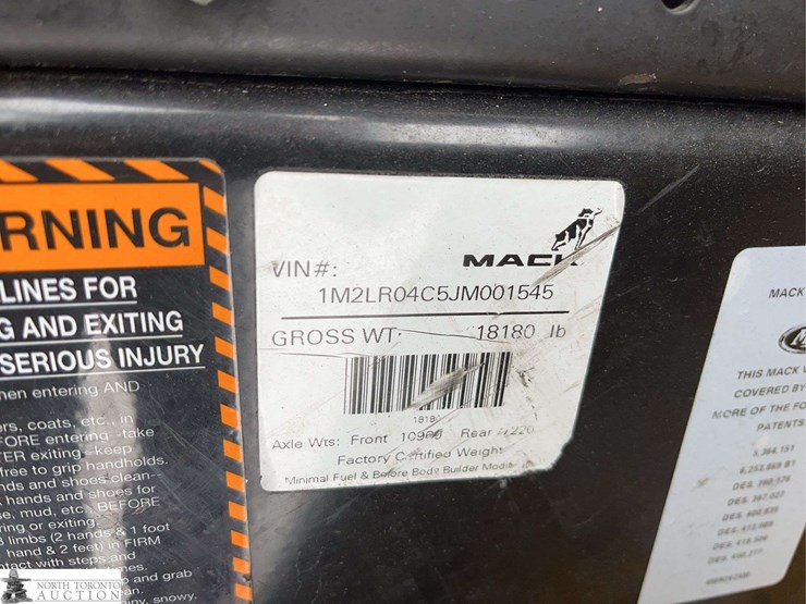 2018-mack-lr633-t/a-refuse-truck-image-14