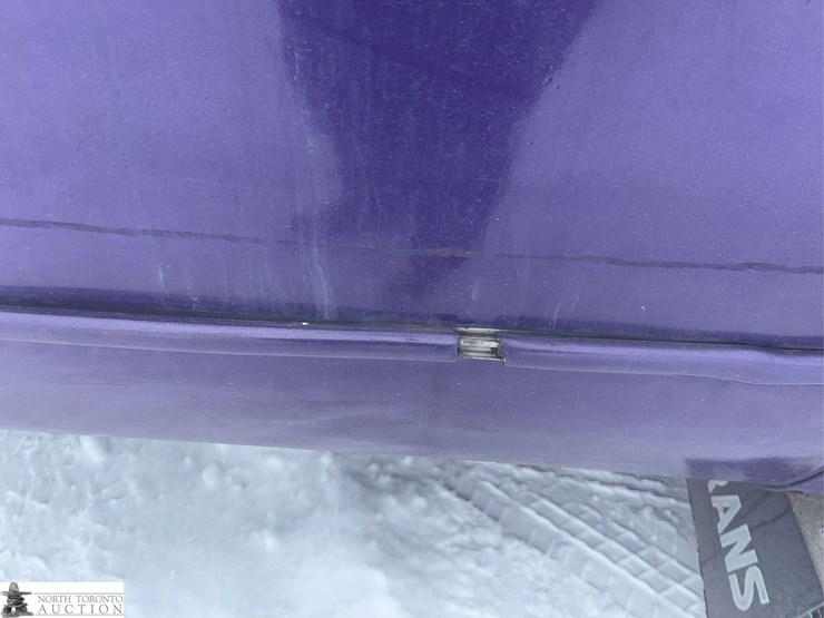 2009-ford-e-series-s/a-24-passenger-bus-image-42