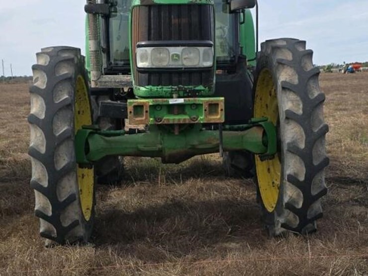 2007-john-deere-7330-image-2