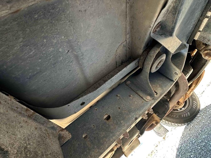 1987-chevrolet-c10-image-14