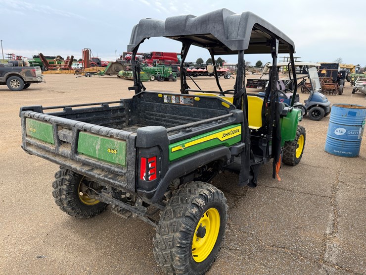 john-deere-gator-image-6