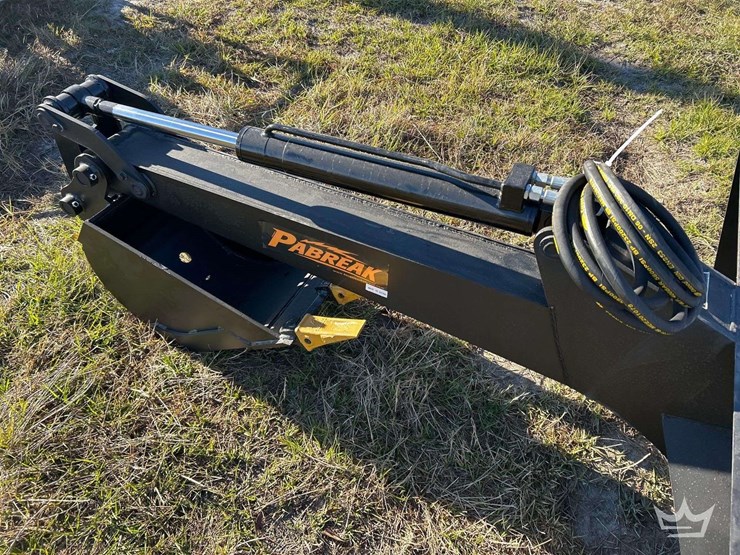 2025-pabreak-hydraulic-excavator-arm-with-tooth-bucket-skid-steer-attachment-image-5