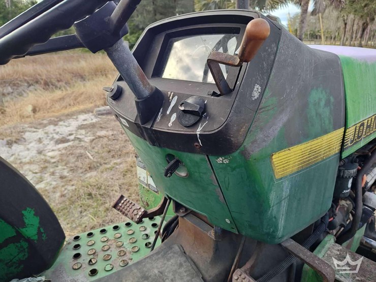 1995-john-deere-5200-image-17
