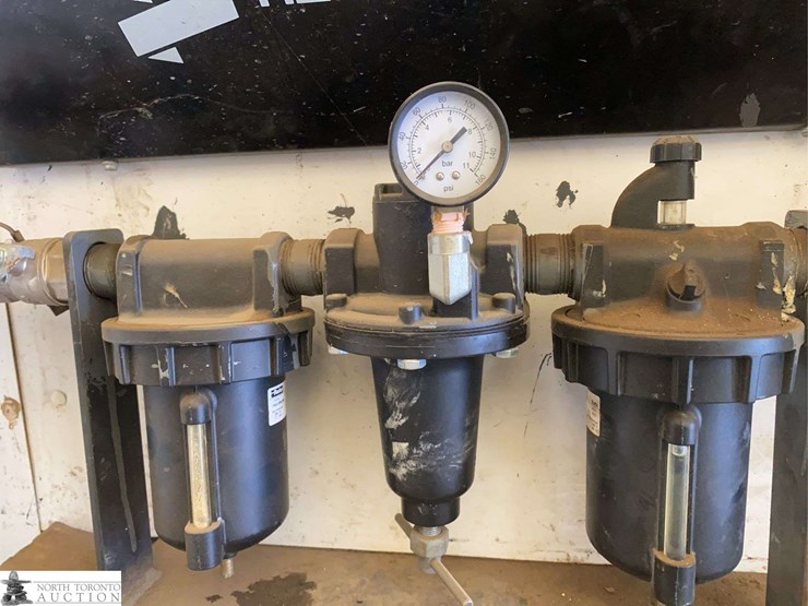 2009-international-durastar-4400-image-48