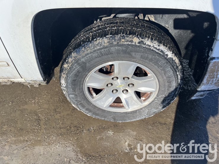 2015-chevrolet-silverado-1500-image-9