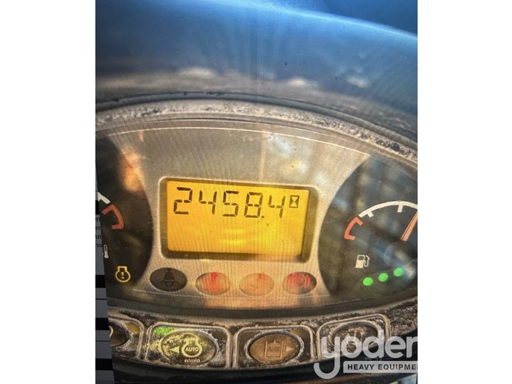 2016-bobcat-t770-image-7