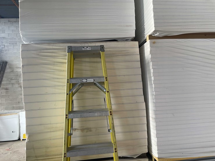 #2293-•-titan-8'-aluminum-ladder-image-6