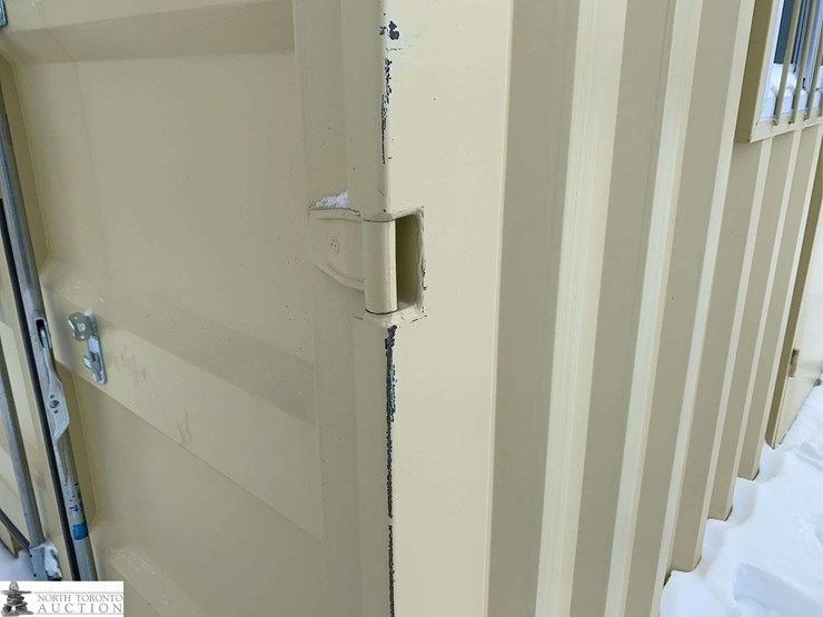 10'-2-door-multi-use-sea-container-image-14