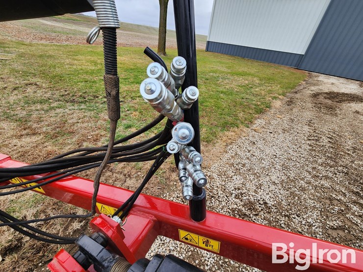 2022-case-ih-2022-image-10