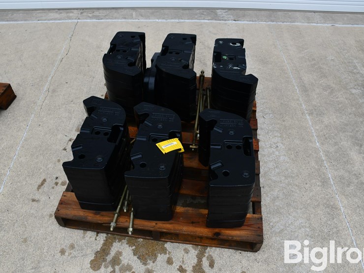 caterpillar-weights-&-bracket-image-2