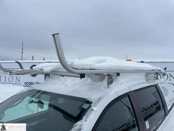 2015-ram-tradesman-image-9