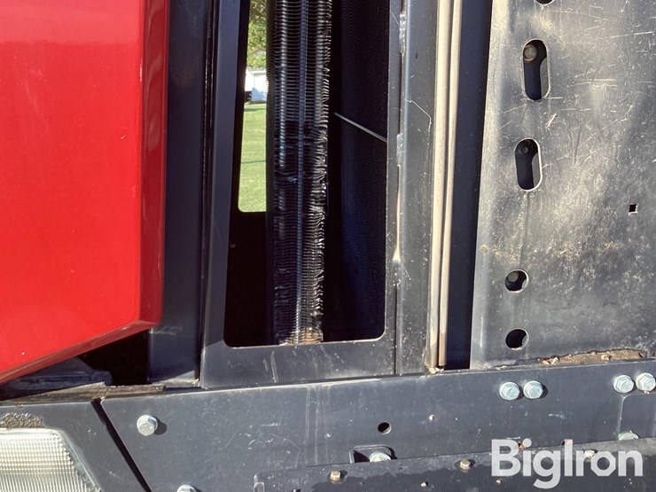 2010-case-ih-steiger-335-image-11