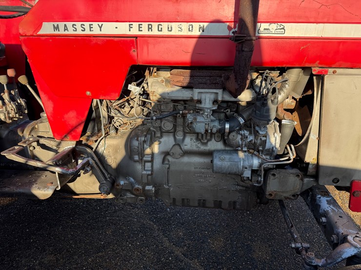massey-ferguson-175-image-7