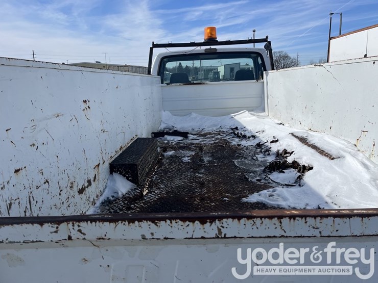 1993-ford-f-super-duty-image-21