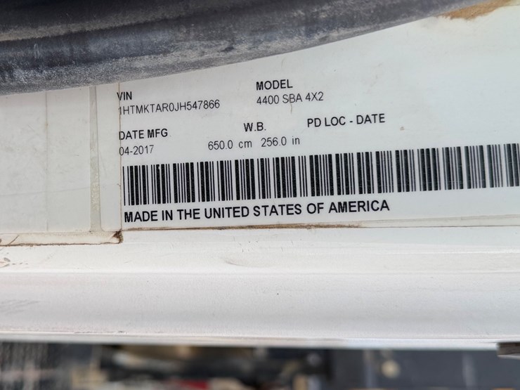 2018-international-durastar-4400-image-20