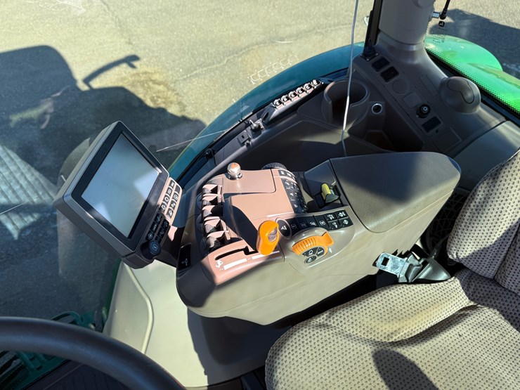 john-deere-6145r-image-22