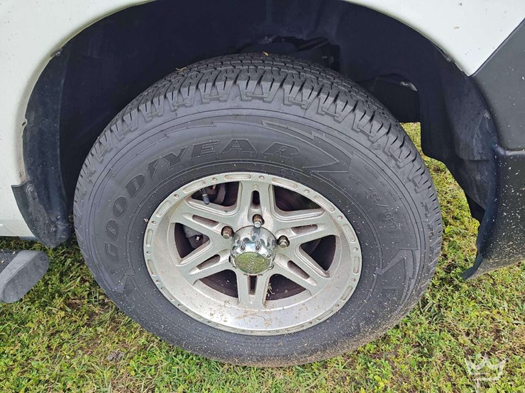 2013-dodge-ram-1500-image-29