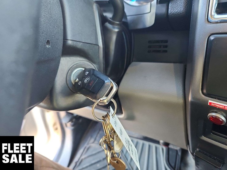 2017-ford-f550-image-25