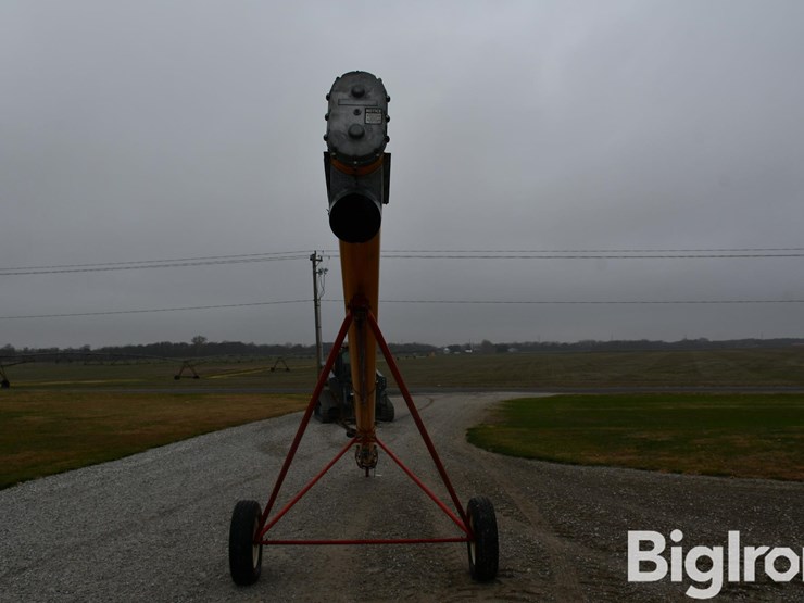 mayrath-8x32-image-6